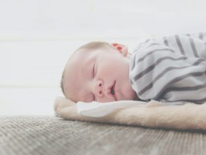 Pola Tidur Bayi Berbeza Mengikut Umur.